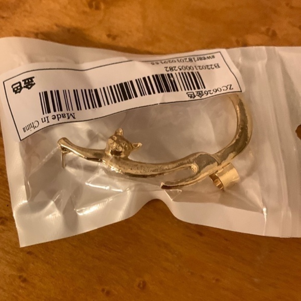 Cat stick pin